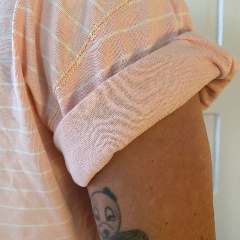 Vintage 80s lined cuff tee. UNISEX - Picture 5 of 5